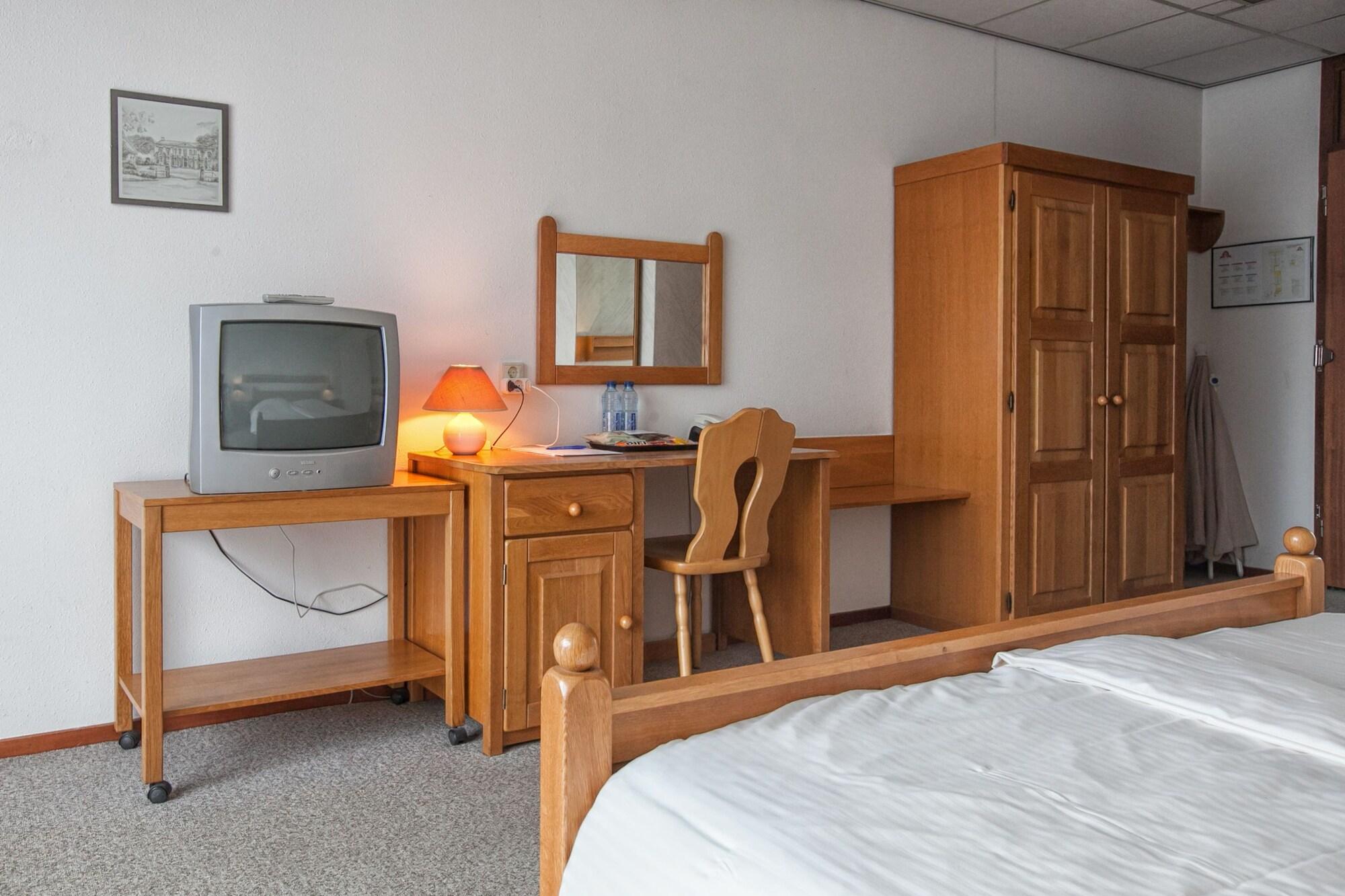 Fletcher Hotel-Restaurant De Borken Dwingeloo Eksteriør bilde