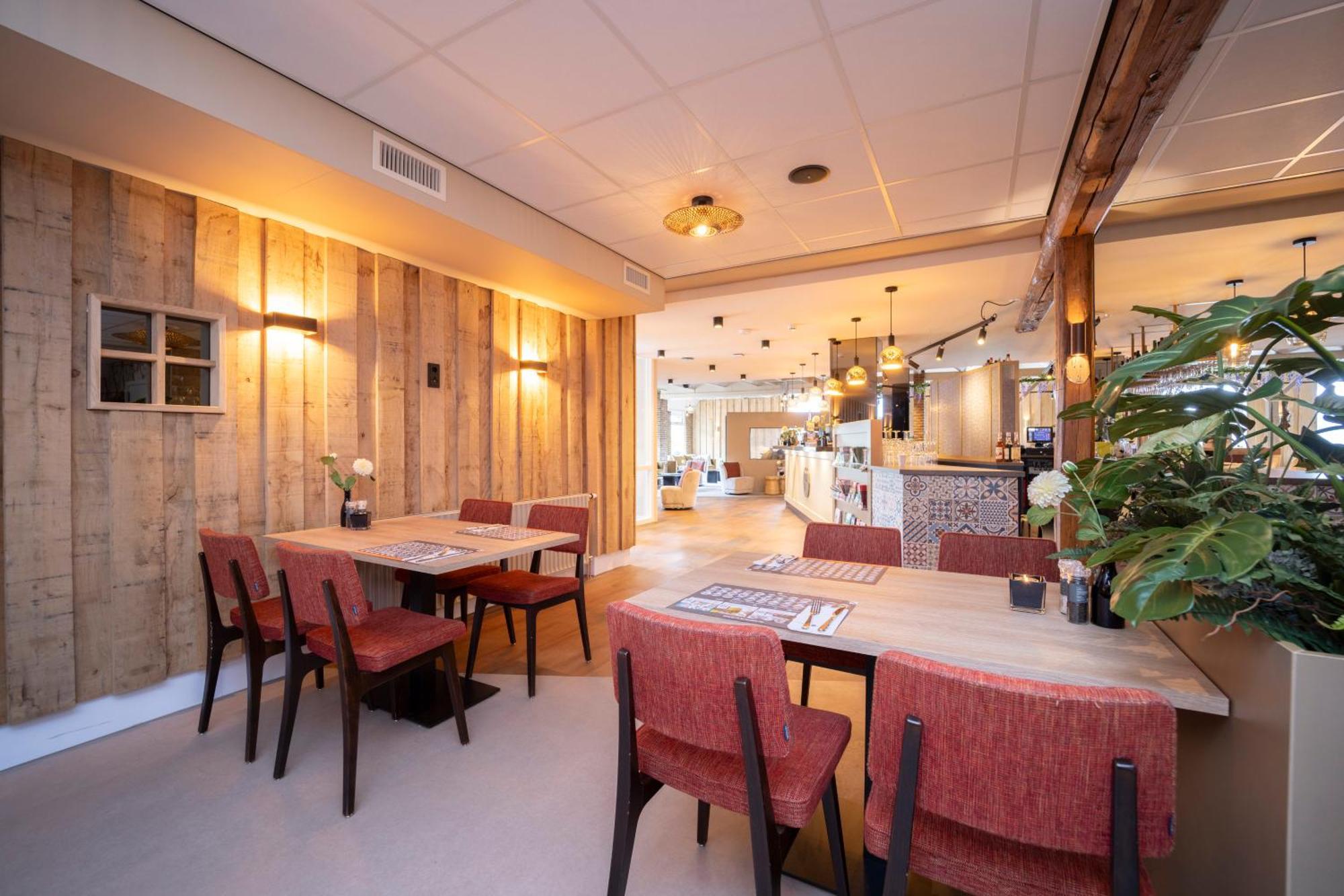 Fletcher Hotel-Restaurant De Borken Dwingeloo Eksteriør bilde