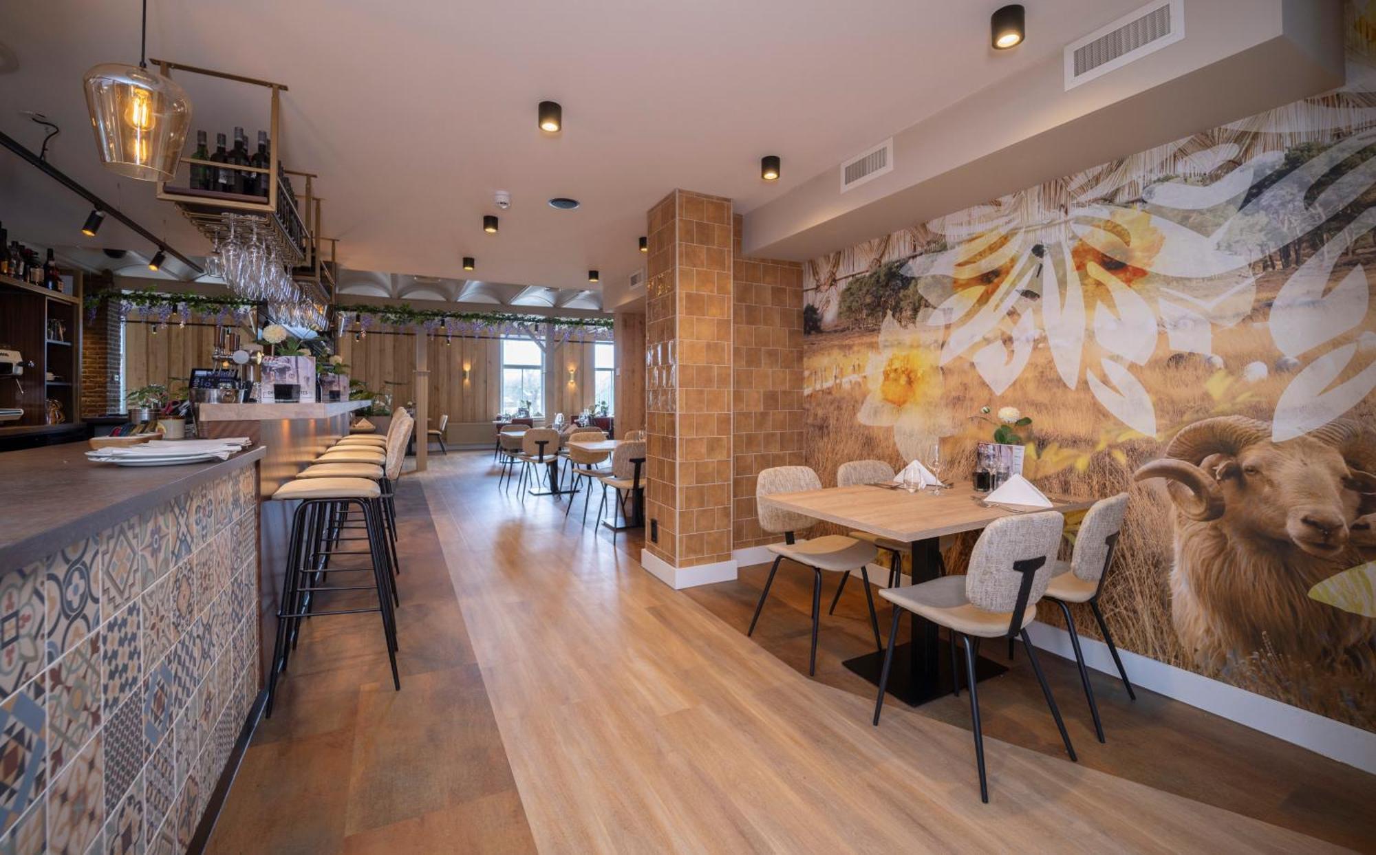 Fletcher Hotel-Restaurant De Borken Dwingeloo Eksteriør bilde