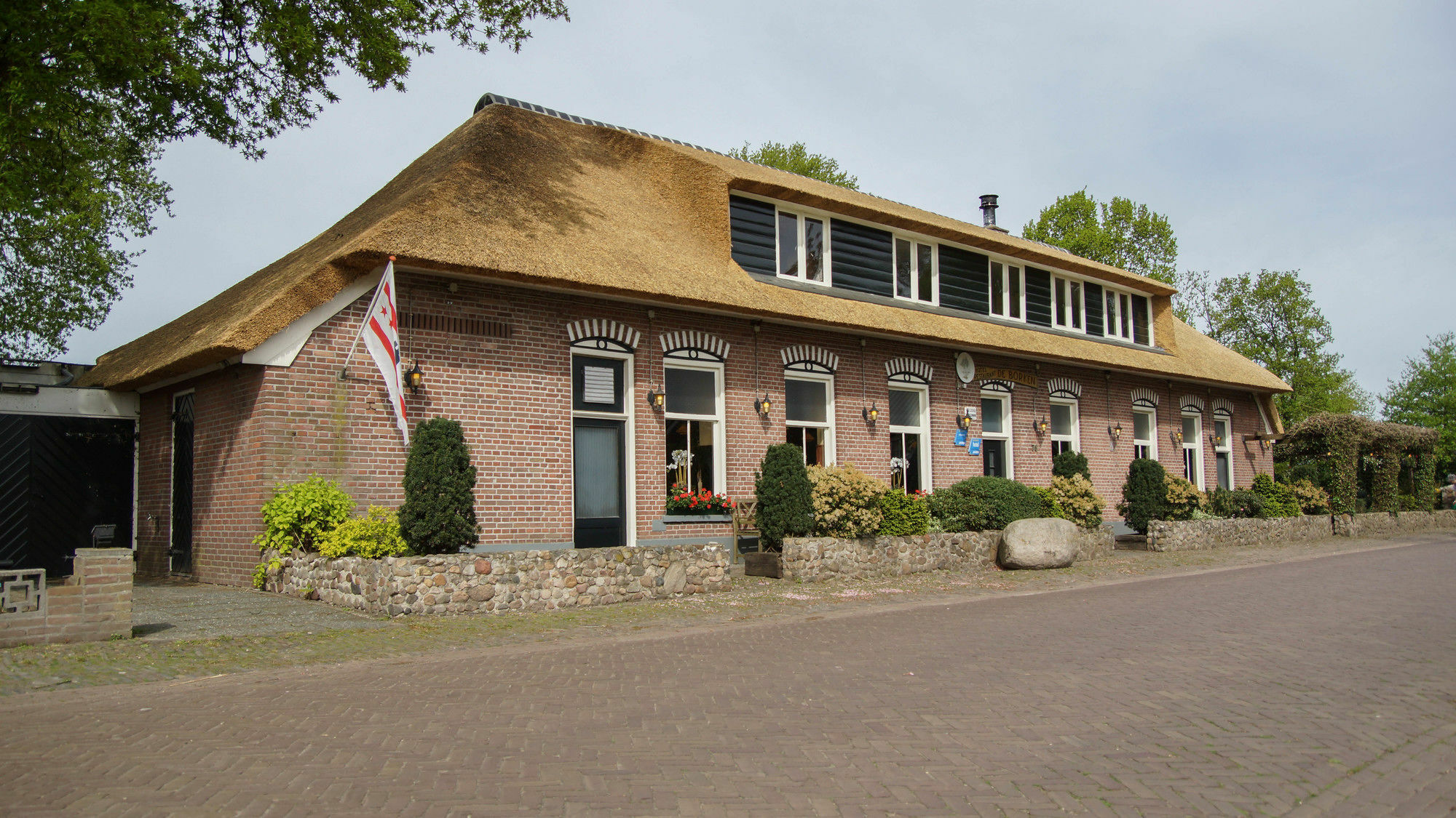Fletcher Hotel-Restaurant De Borken Dwingeloo Eksteriør bilde